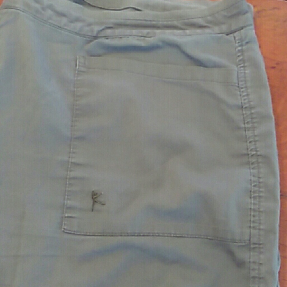 Danskin - Picture 2 of 5